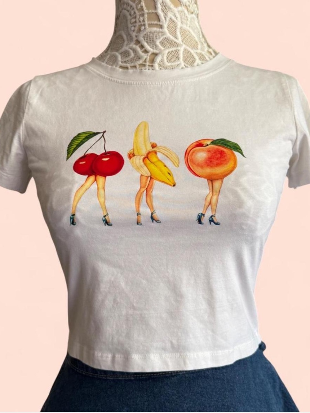 Y2K White Anthropomorphic Fruit Graphic Cotton Crop Tee